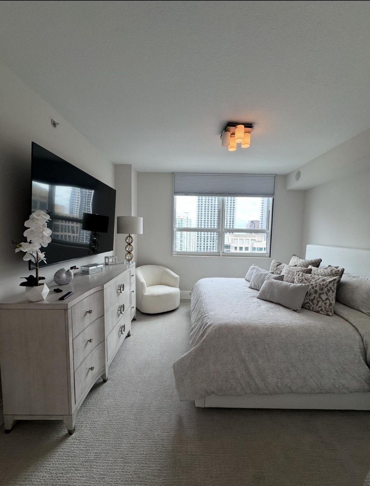 350 SE 2nd Street, Unit 2630, Fort Lauderdale, FL 33301 Photo