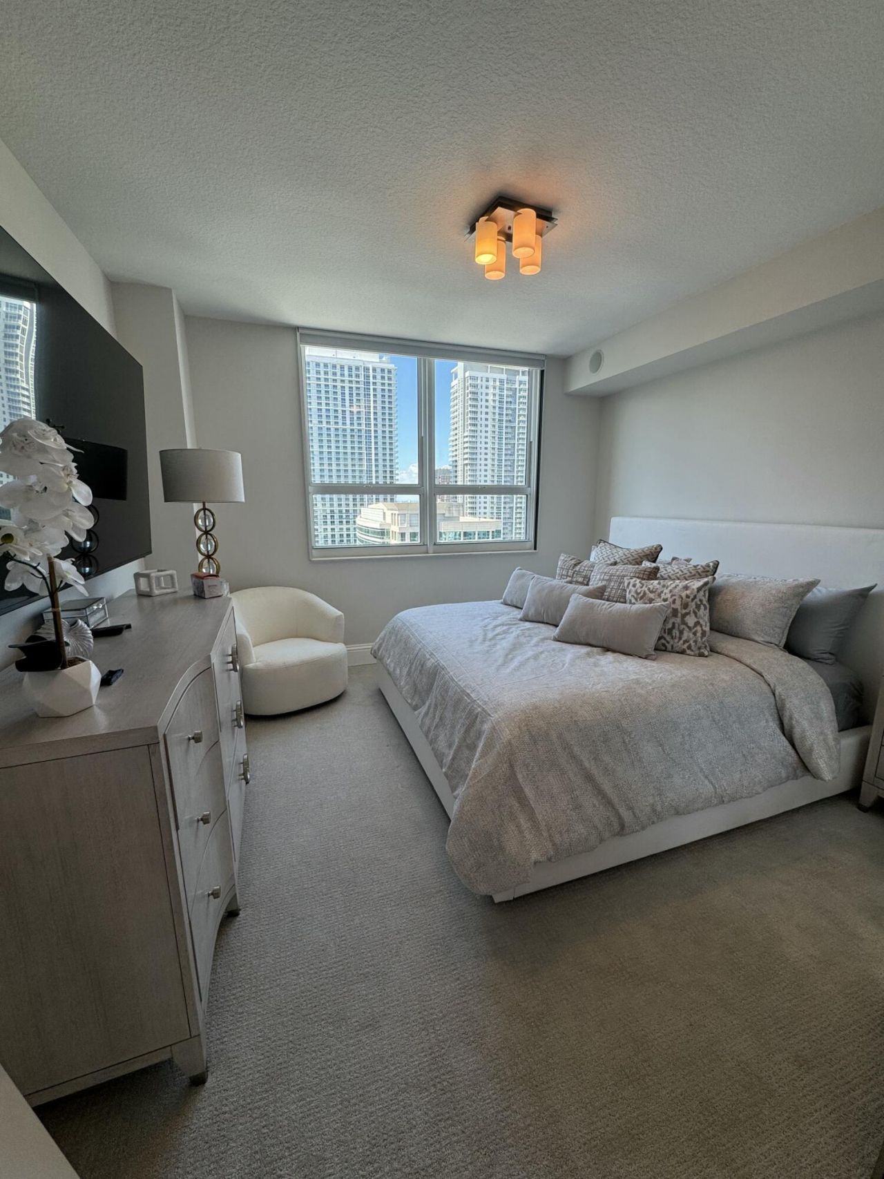 350 SE 2nd Street, Unit 2630, Fort Lauderdale, FL 33301 Photo