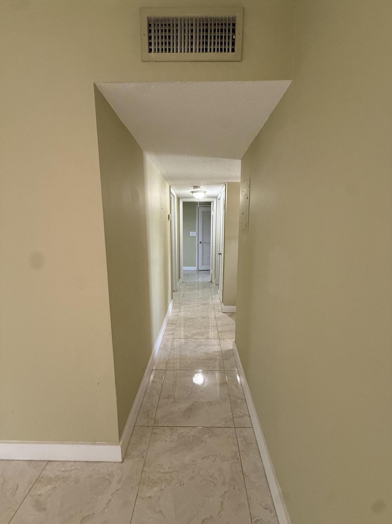 22 Golfs Edge, Unit B, West Palm Beach, FL 33417 Photo