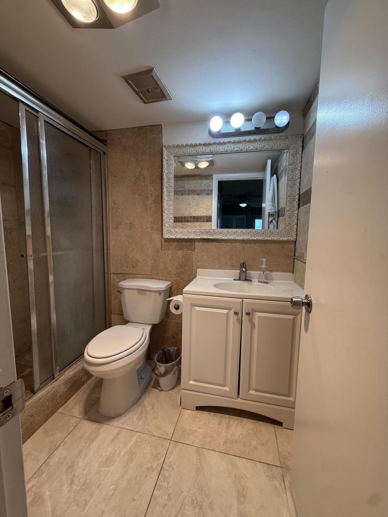 22 Golfs Edge, Unit B, West Palm Beach, FL 33417 Photo