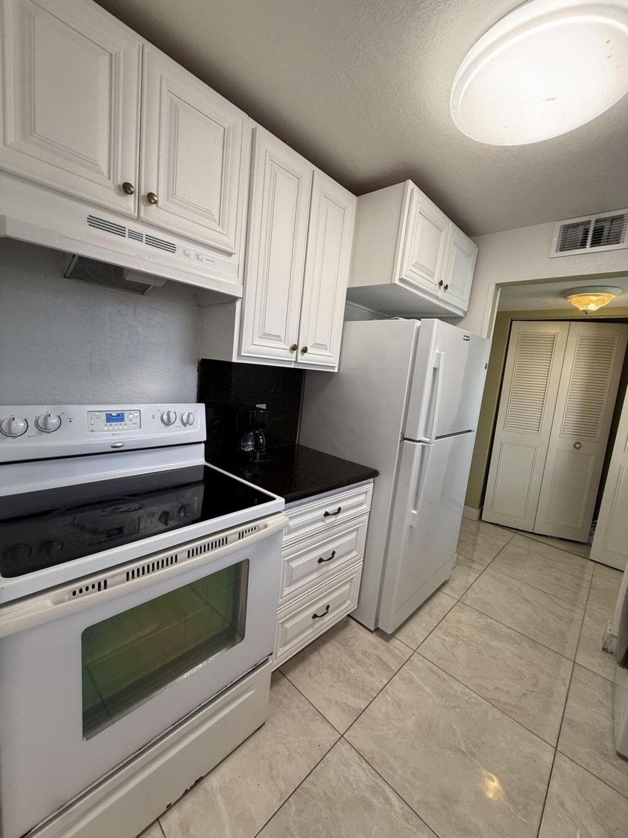 22 Golfs Edge, Unit B, West Palm Beach, FL 33417 Photo