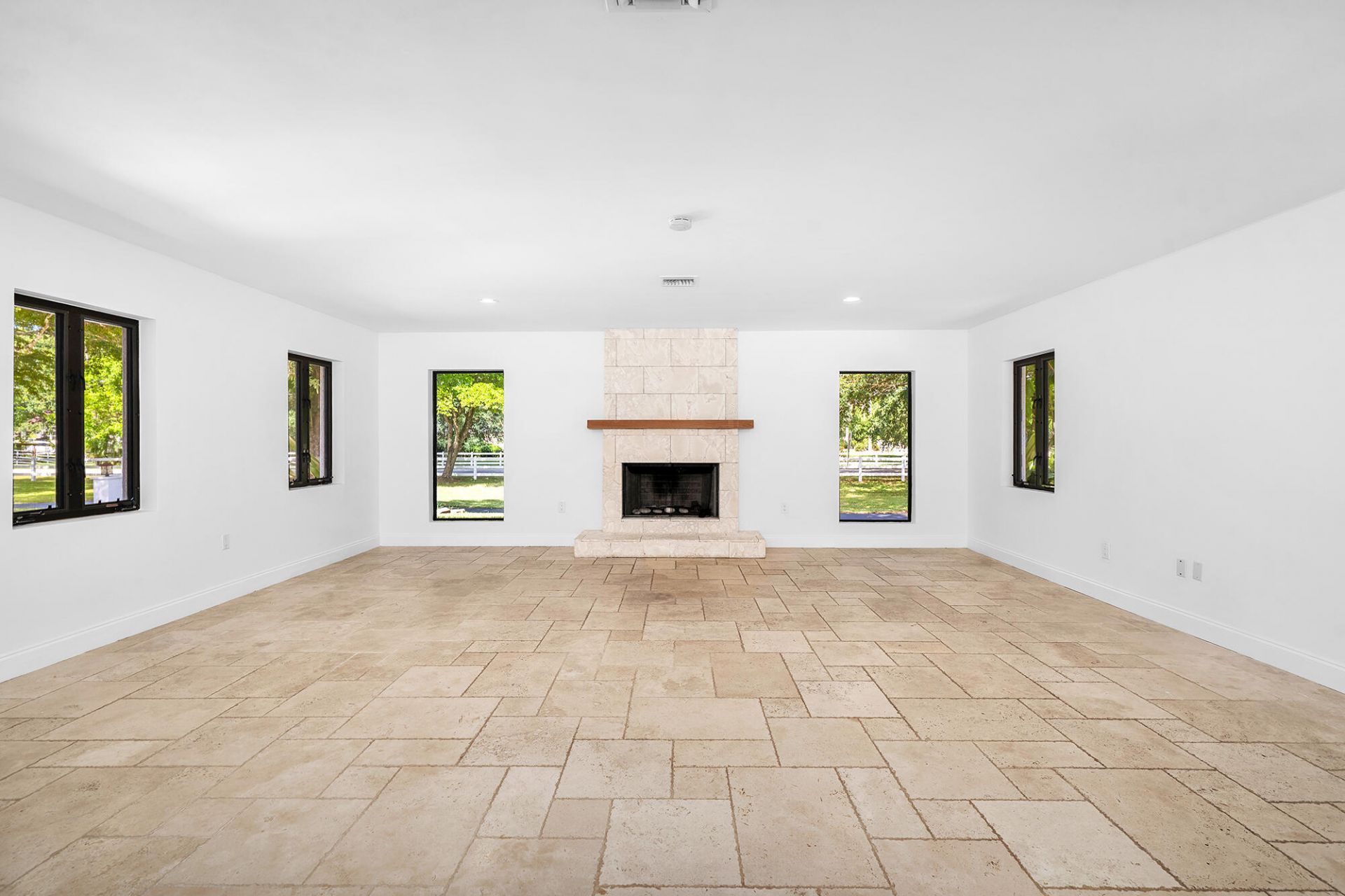 4950 SW 145th Avenue, Southwest Ranches, FL 33330 Photo