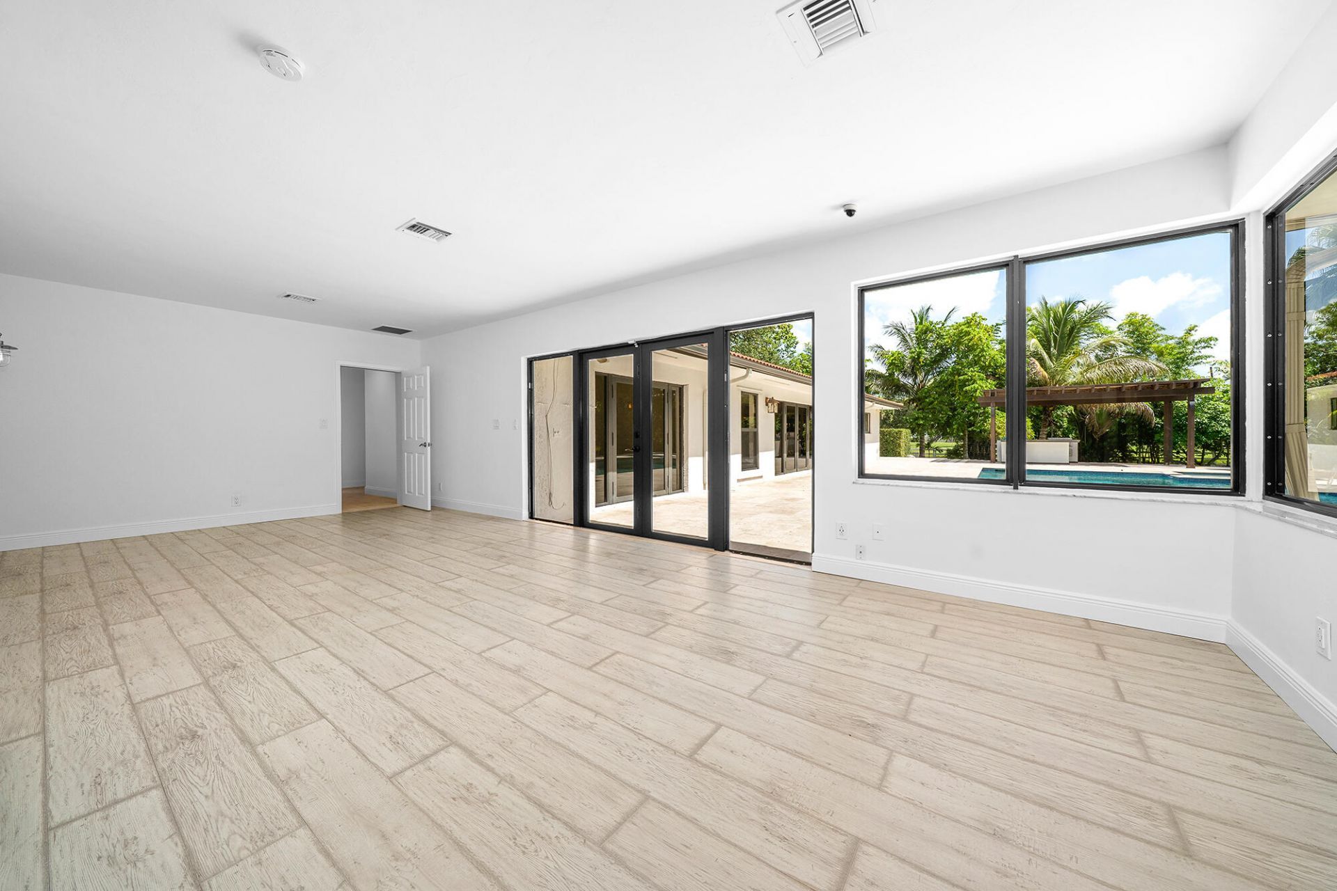 4950 SW 145th Avenue, Southwest Ranches, FL 33330 Photo