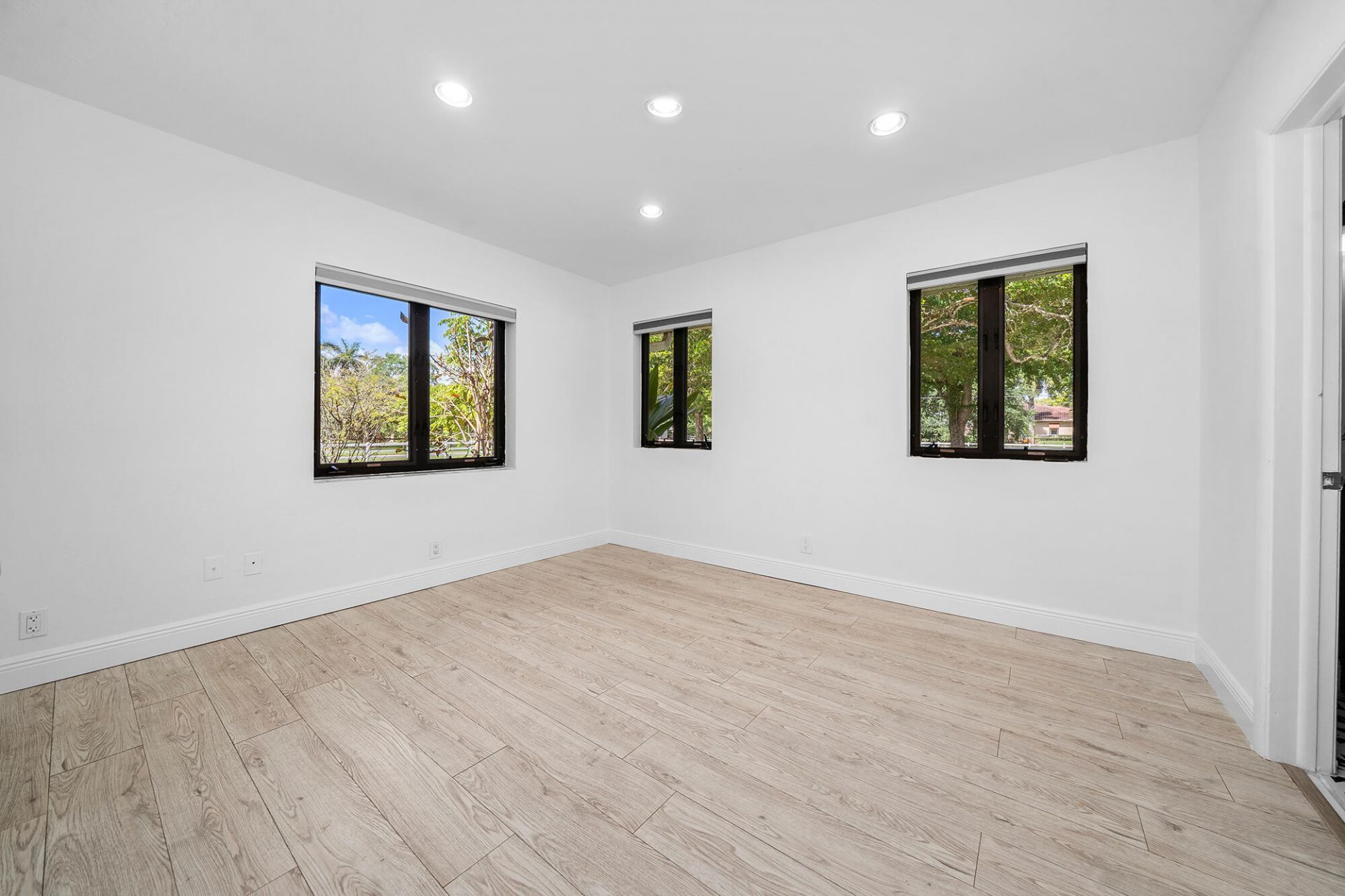 4950 SW 145th Avenue, Southwest Ranches, FL 33330 Photo