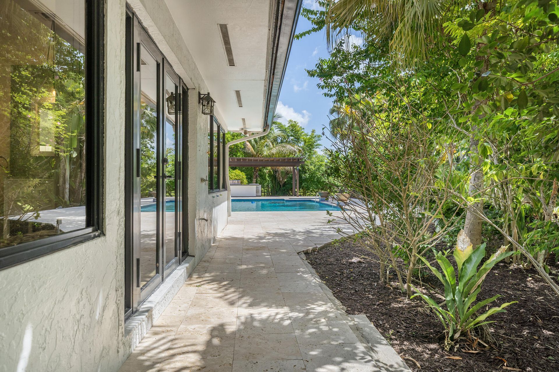 4950 SW 145th Avenue, Southwest Ranches, FL 33330 Photo