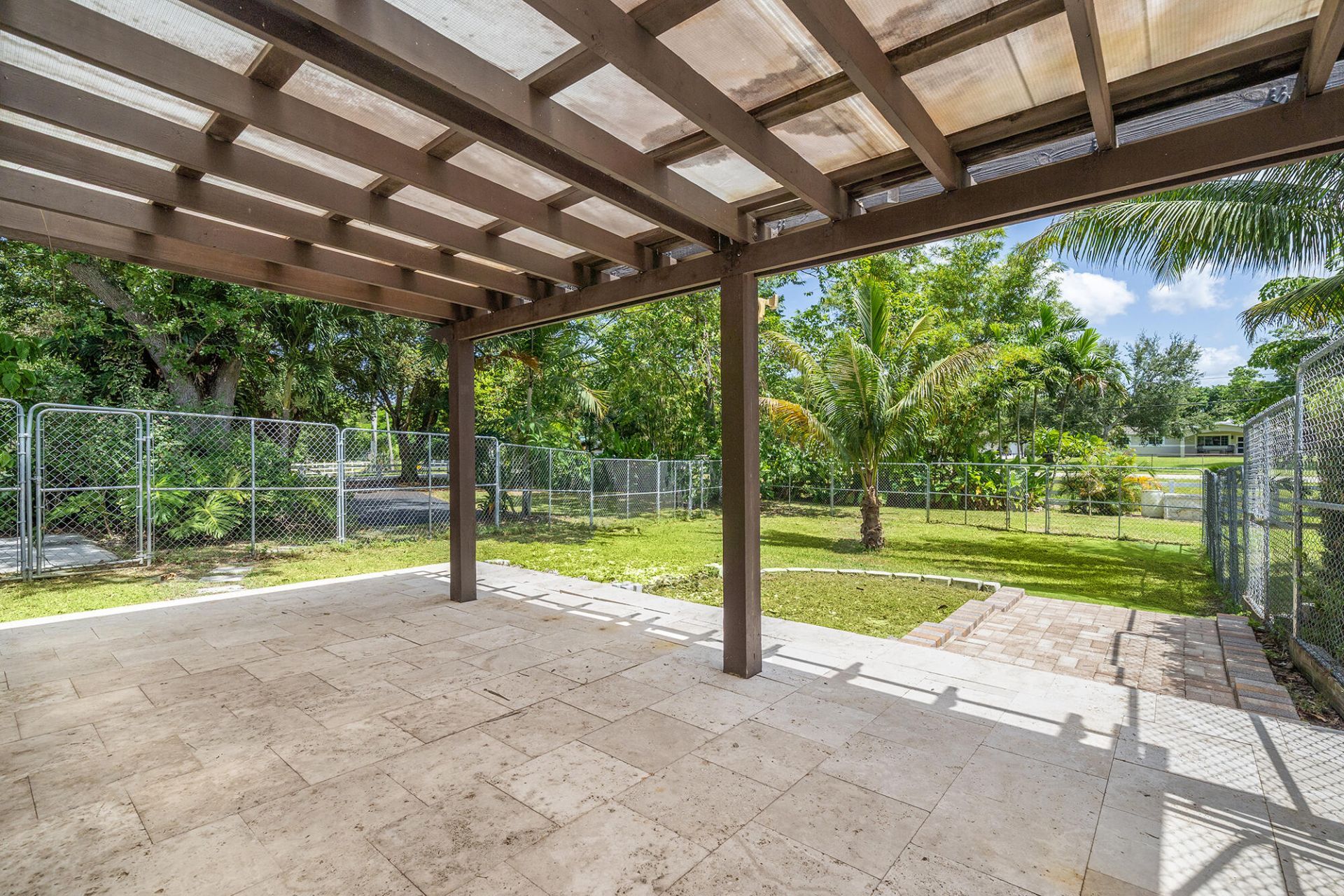4950 SW 145th Avenue, Southwest Ranches, FL 33330 Photo