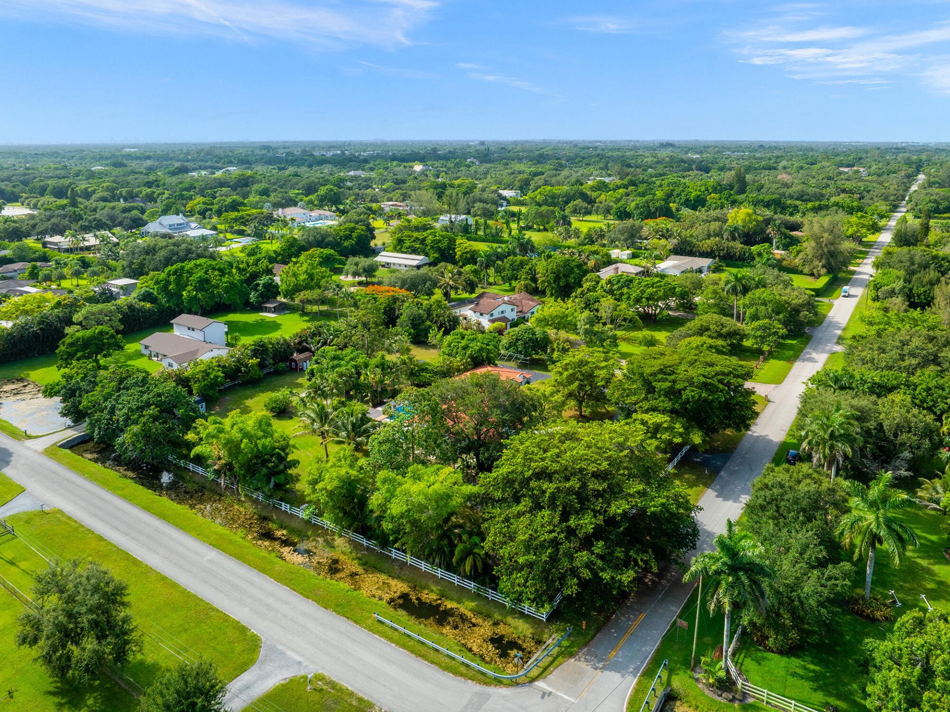 4950 SW 145th Avenue, Southwest Ranches, FL 33330 Photo