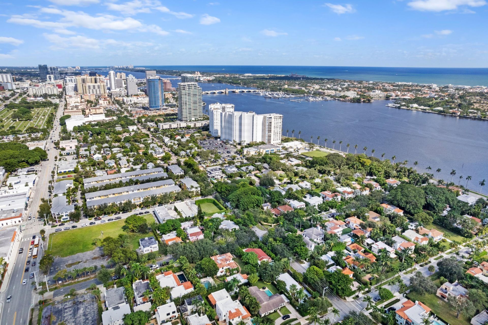 308 Barcelona Road, West Palm Beach, FL 33401 Photo