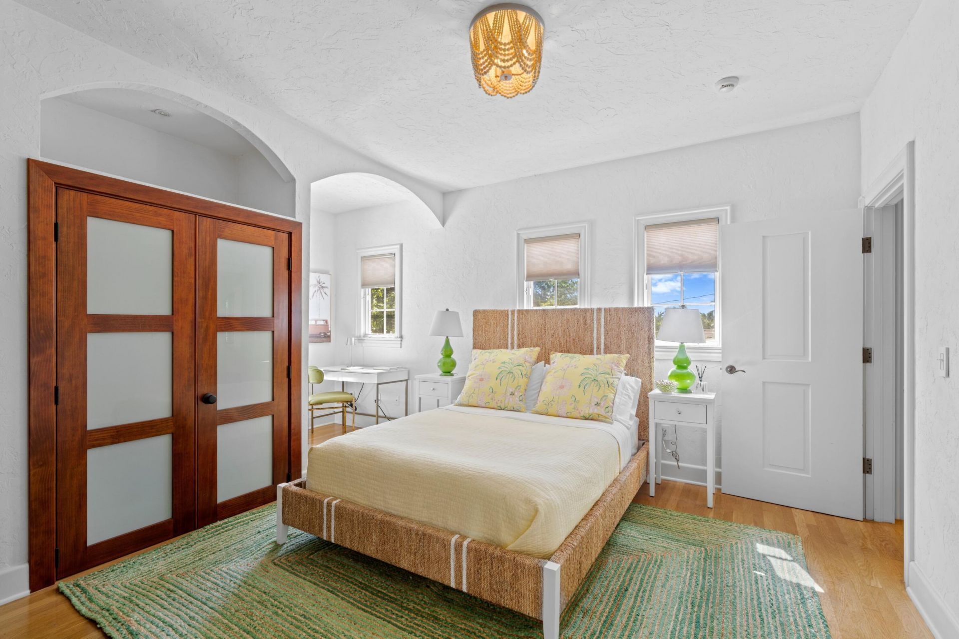 308 Barcelona Road, West Palm Beach, FL 33401 Photo