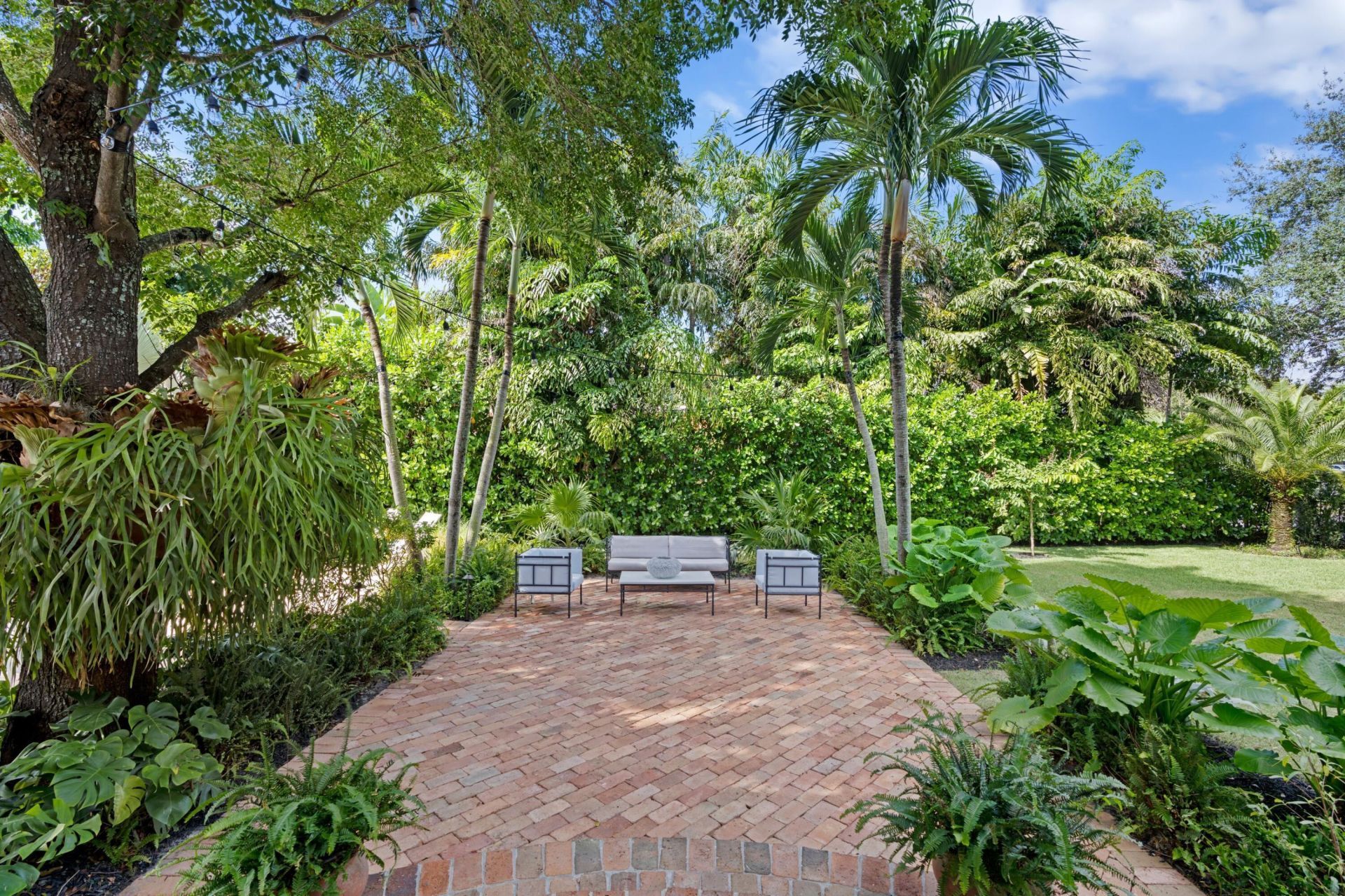 308 Barcelona Road, West Palm Beach, FL 33401 Photo