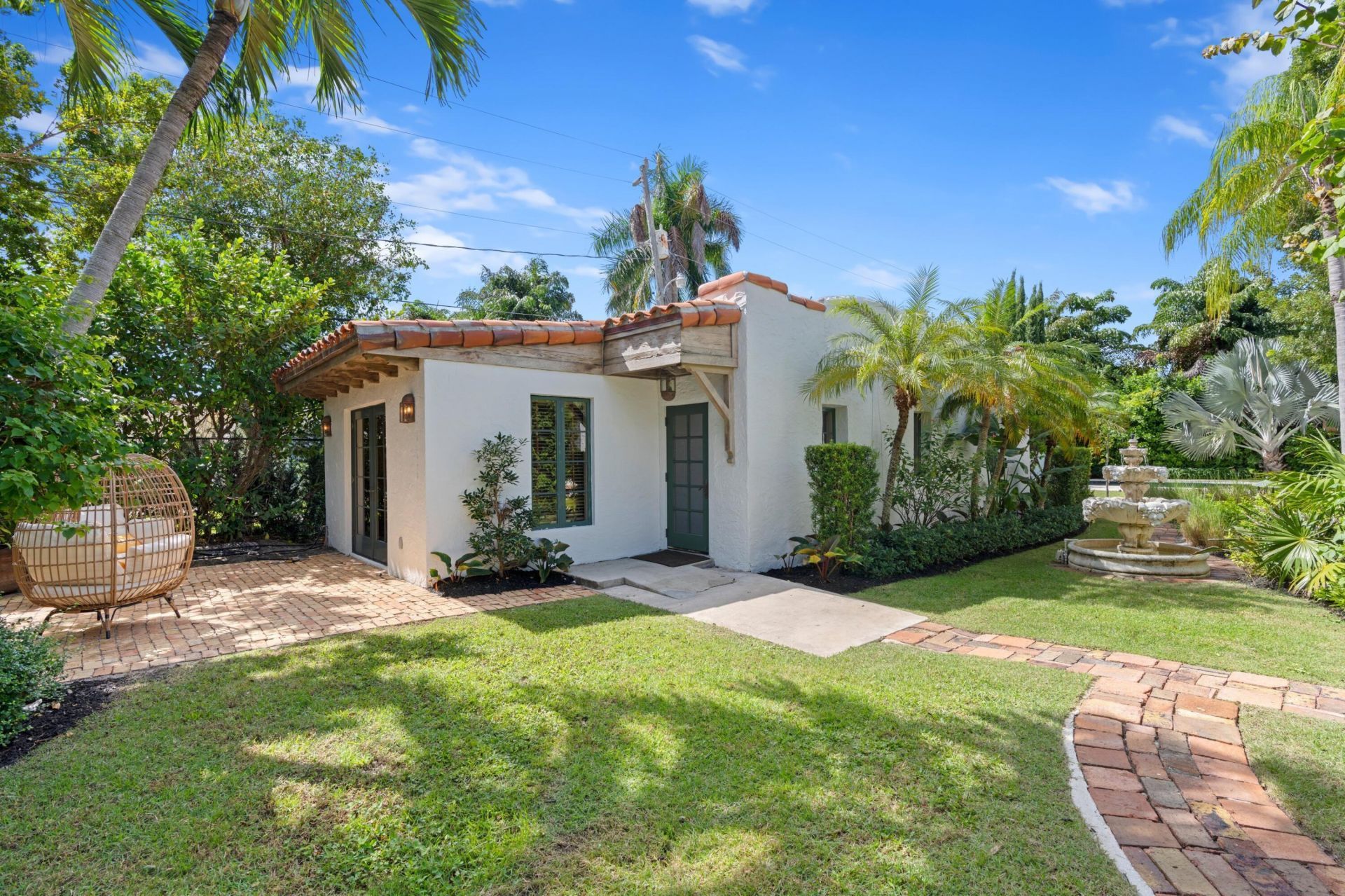 308 Barcelona Road, West Palm Beach, FL 33401 Photo