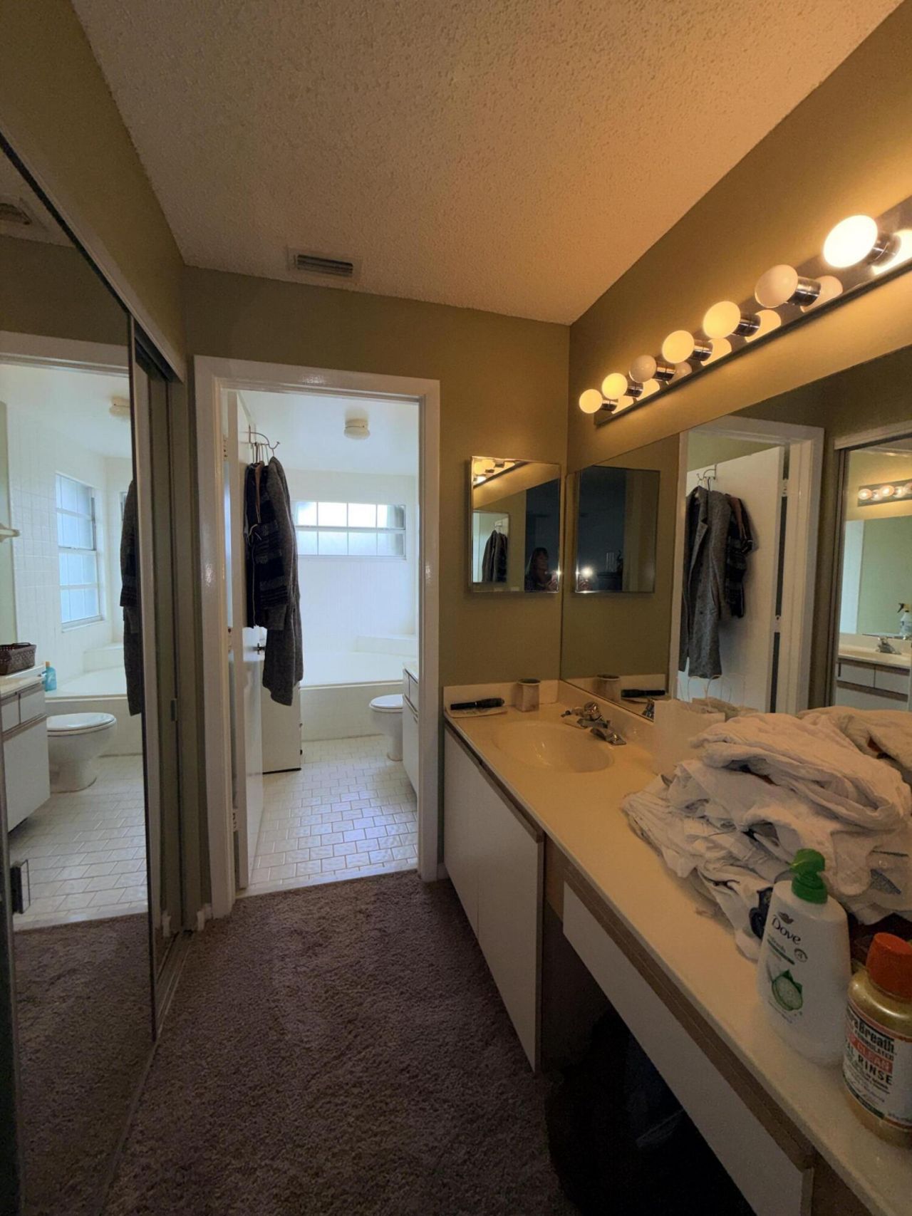 8870 Woodside Court, Davie, FL 33328 Photo