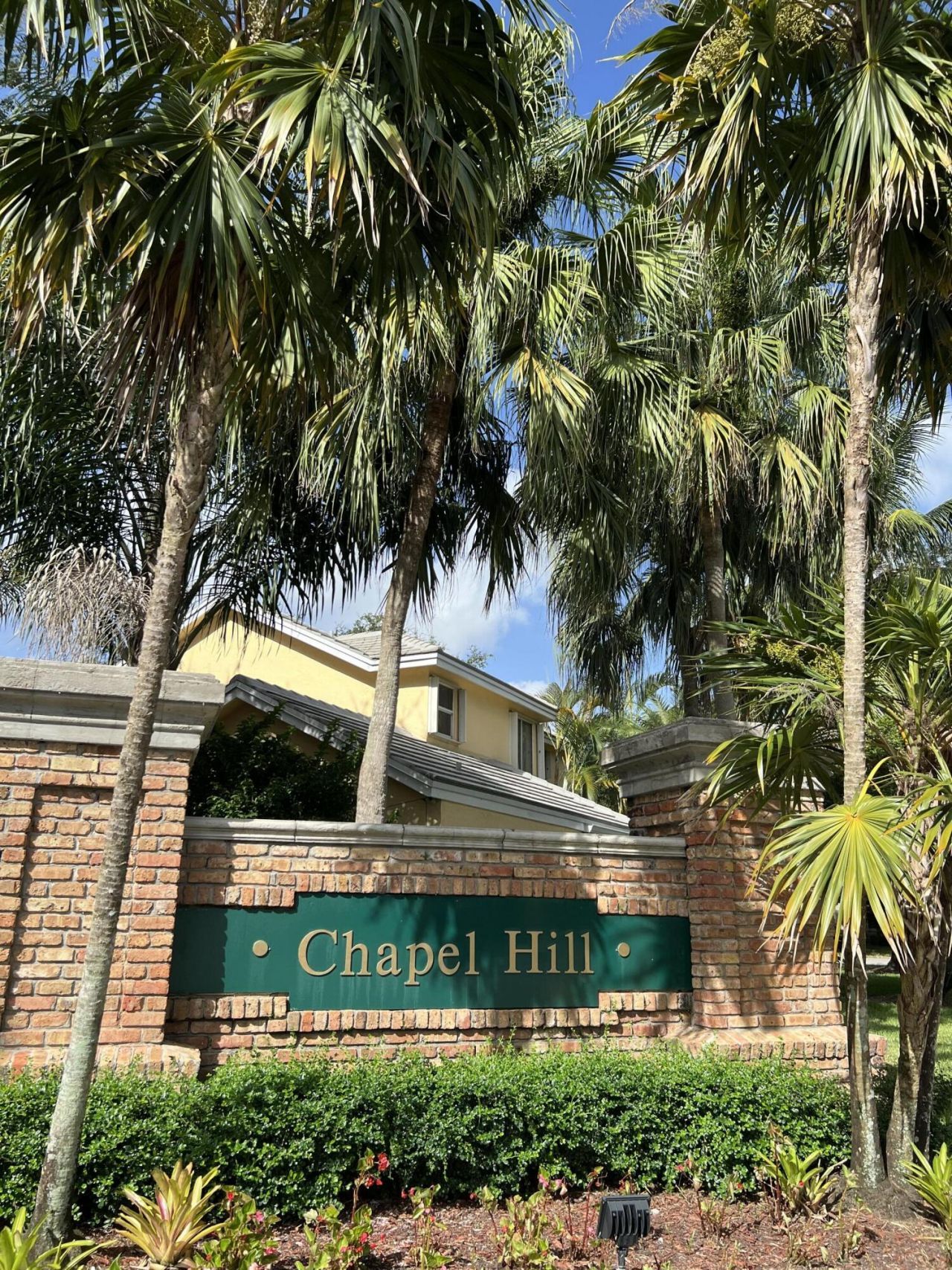 8870 Woodside Court, Davie, FL 33328 Photo