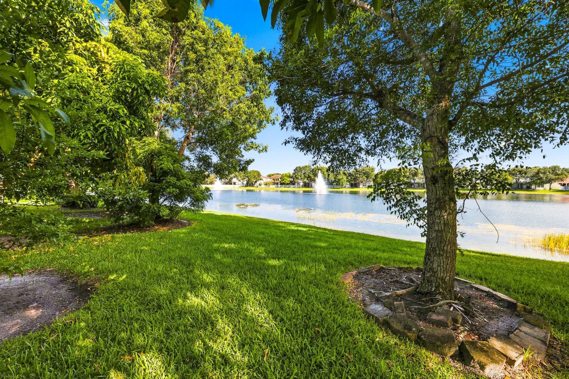 176 Belle Grove Lane, West Palm Beach, FL 33411 Photo