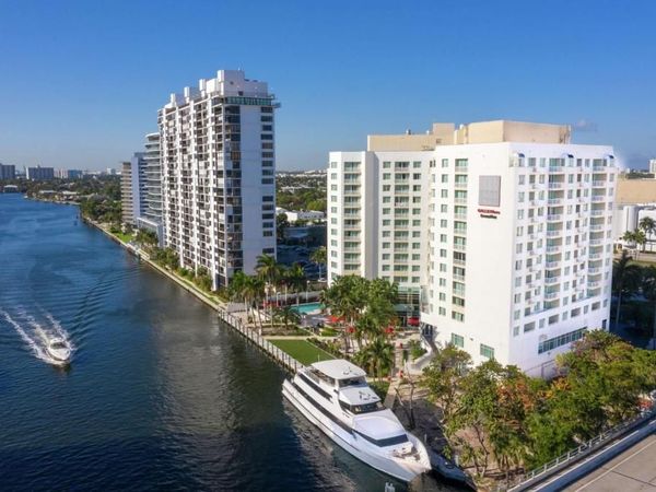 2670 E SUNRISE Boulevard, Unit 915, Fort Lauderdale, FL 33304