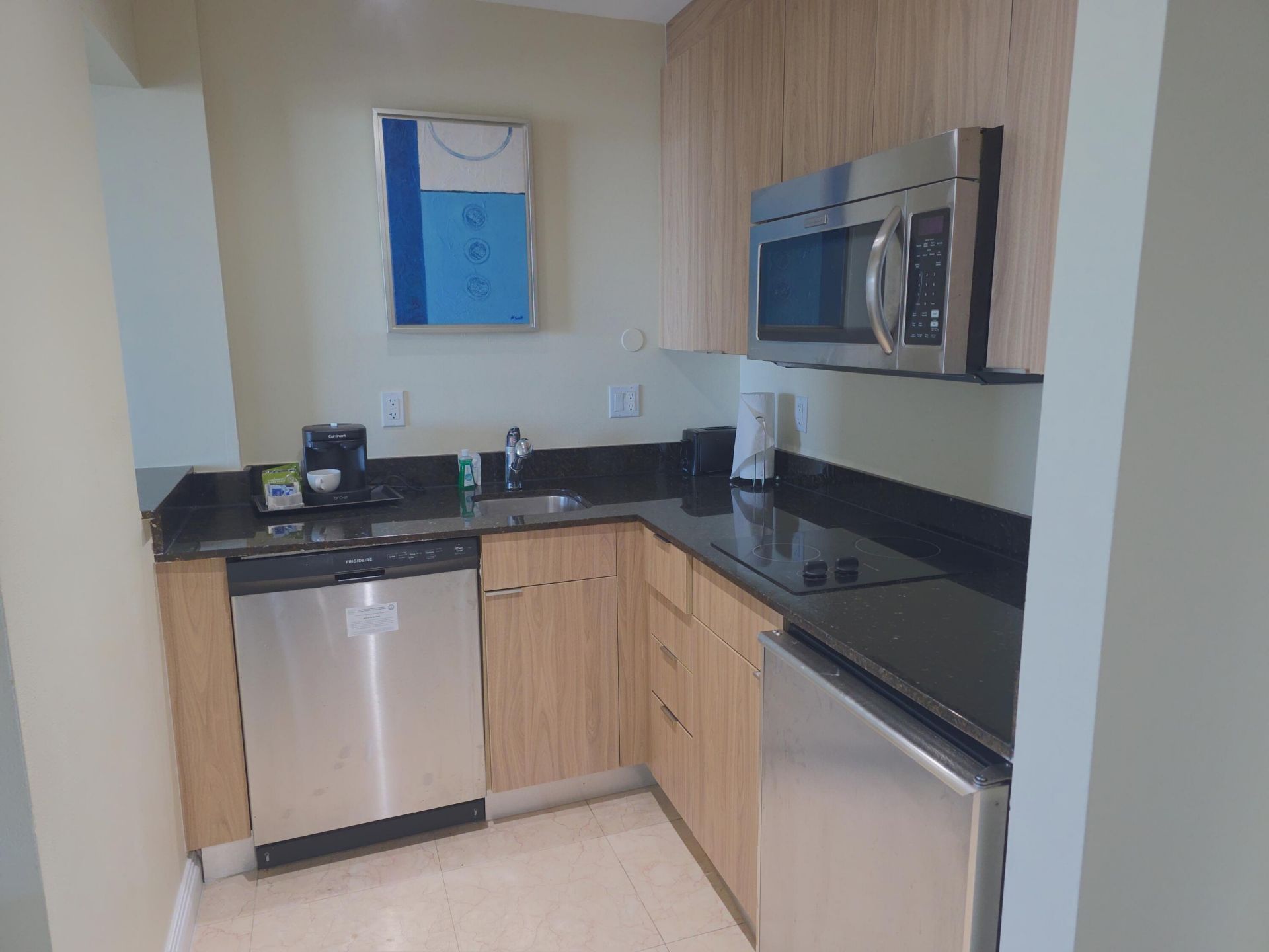 2670 E Sunrise Boulevard, Unit 915, Fort Lauderdale, FL 33304 Photo