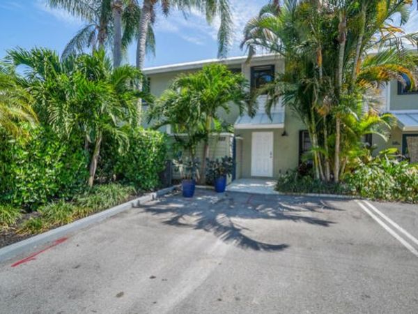 622 Mariners Way, Boynton Beach, FL 33435