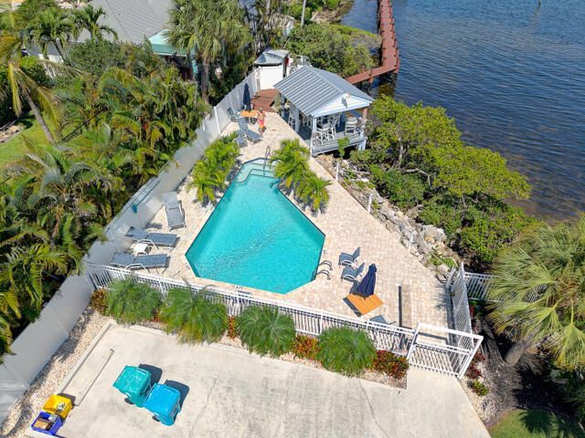622 Mariners Way, Boynton Beach, FL 33435 Photo