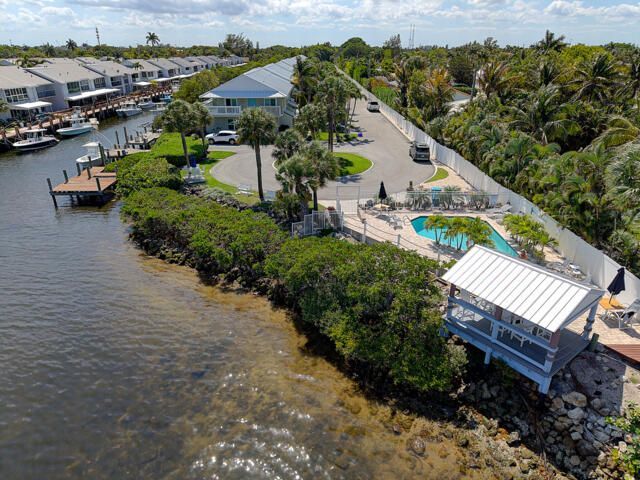 622 Mariners Way, Boynton Beach, FL 33435 Photo