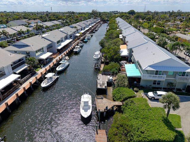 622 Mariners Way, Boynton Beach, FL 33435 Photo