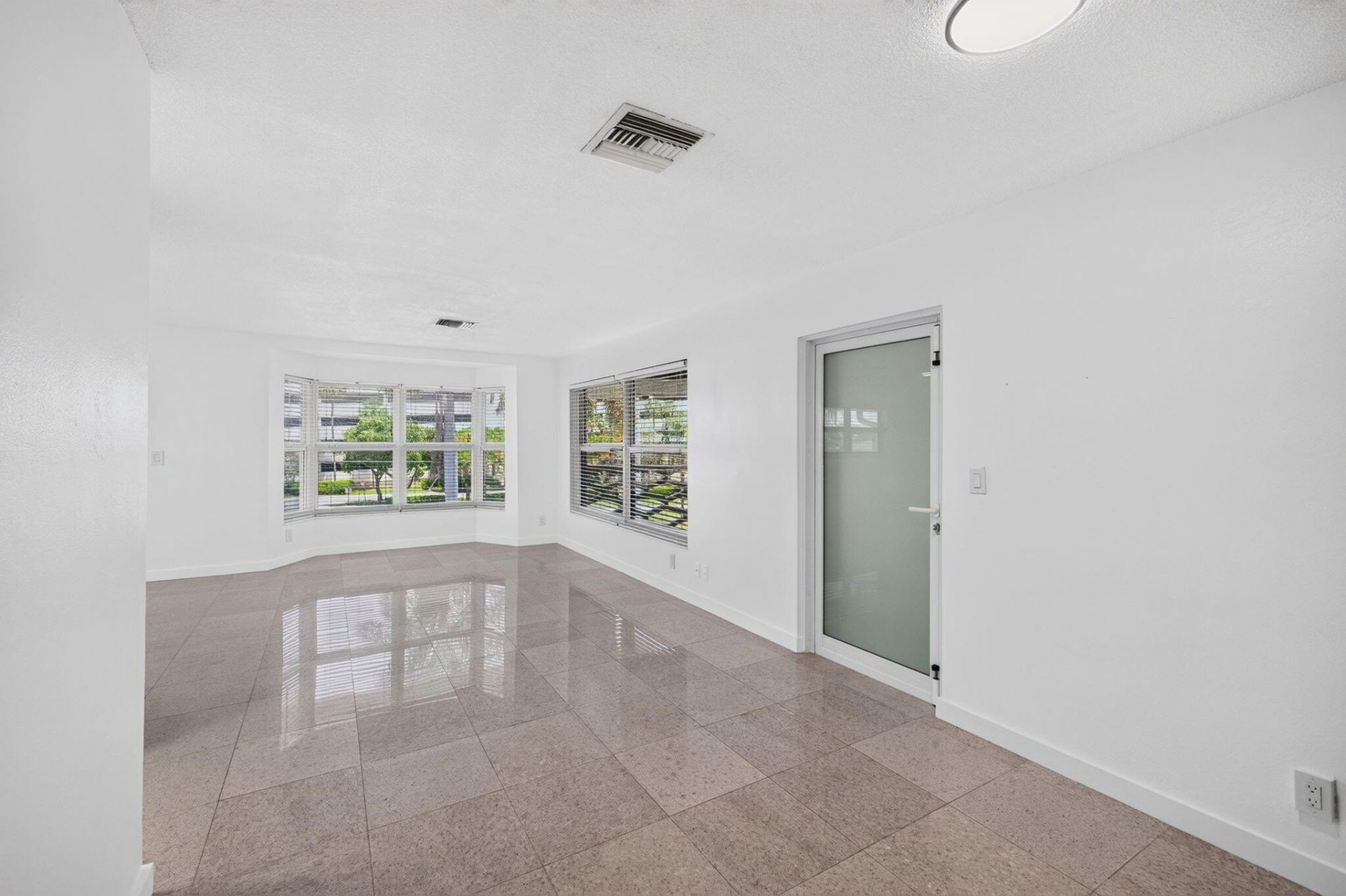 4836 NE 23rd Avenue, Unit 31, Fort Lauderdale, FL 33308 Photo