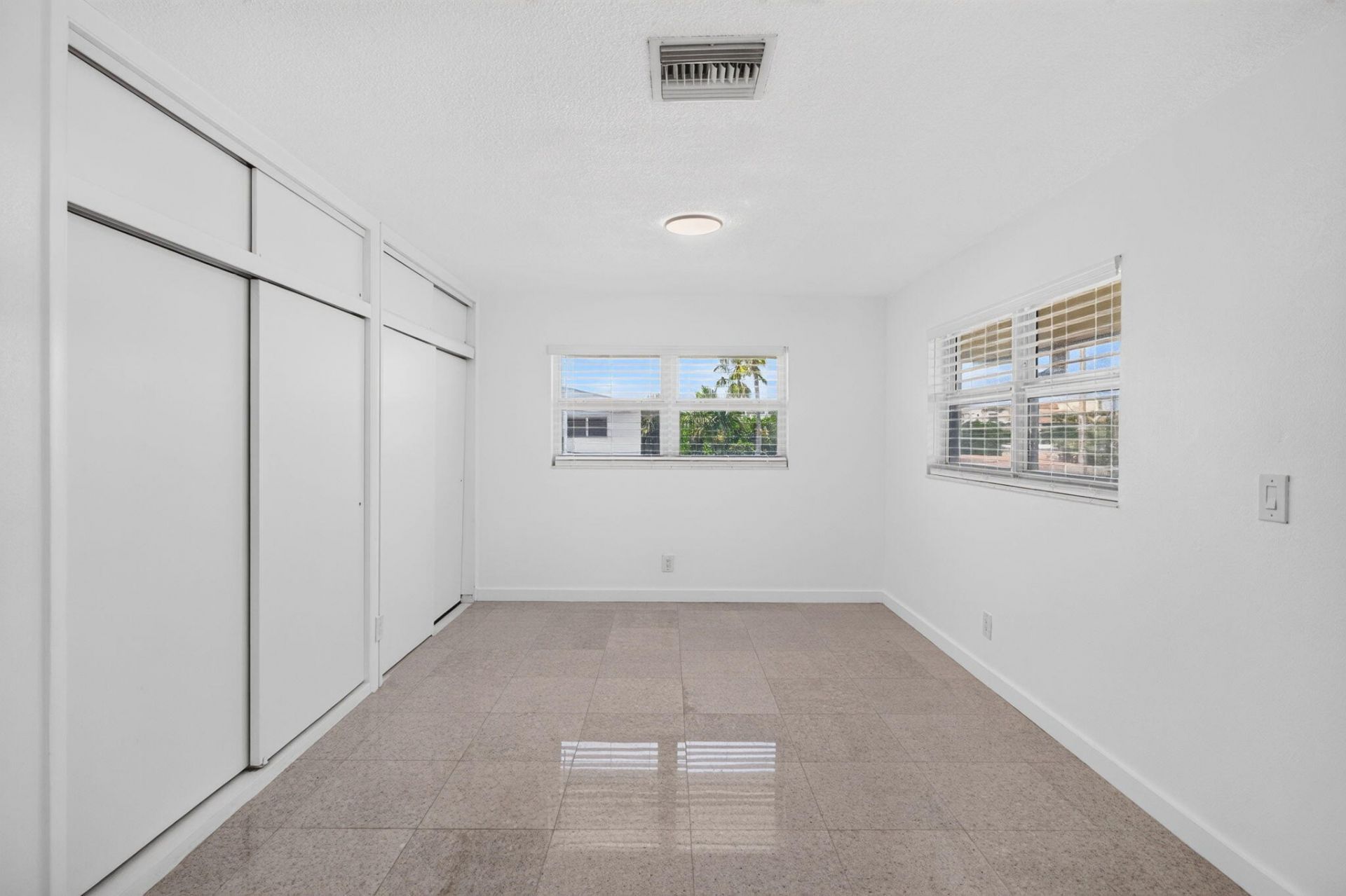4836 NE 23rd Avenue, Unit 31, Fort Lauderdale, FL 33308 Photo