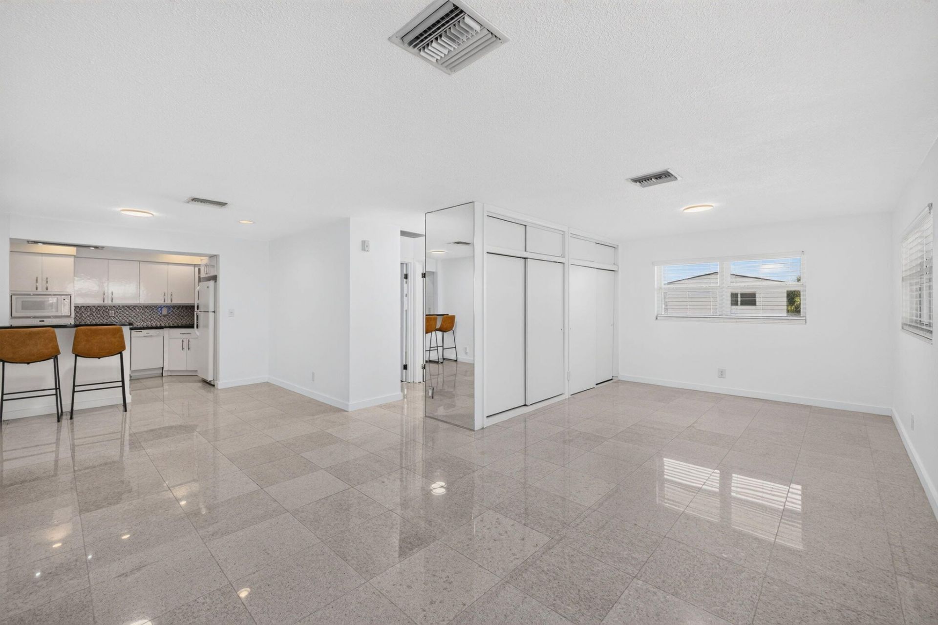 4836 NE 23rd Avenue, Unit 31, Fort Lauderdale, FL 33308 Photo