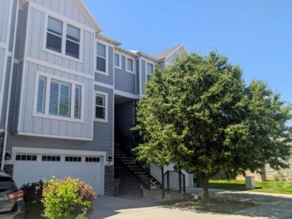 28 E YELLOW CLIFF DR S, Draper, UT 84020