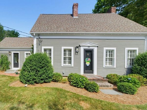 190 Mountain Ave, Pembroke, MA 02359