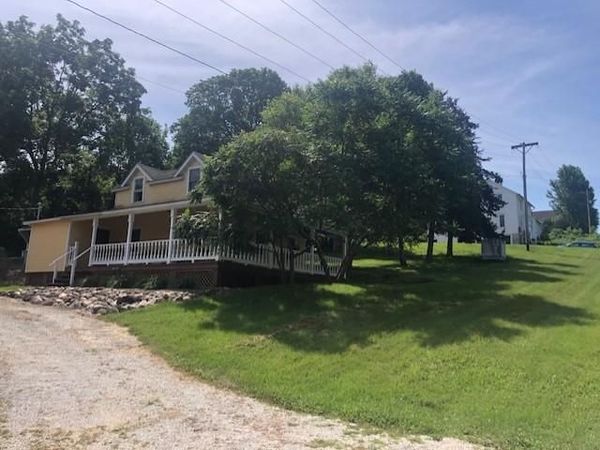 300 Elmwood Street E, Lanesboro, MN 55949