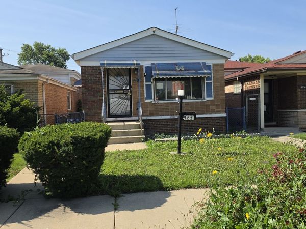 423 W 96th Place , Chicago, IL 60628