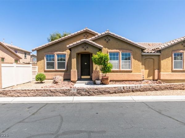 6840 Frances Celia Avenue , Las Vegas, NV 89122