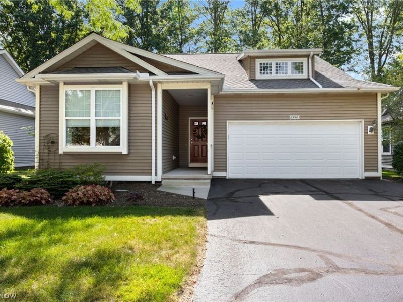 1990 Buckingham Drive, Avon, OH 44011 Photo 2