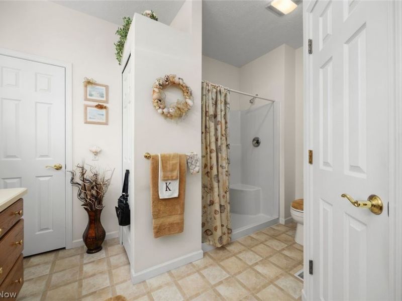 1990 Buckingham Drive, Avon, OH 44011 Photo 21