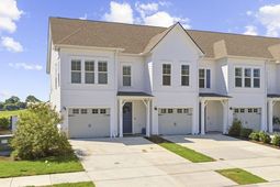 5201 Double Eagle Way photo 4