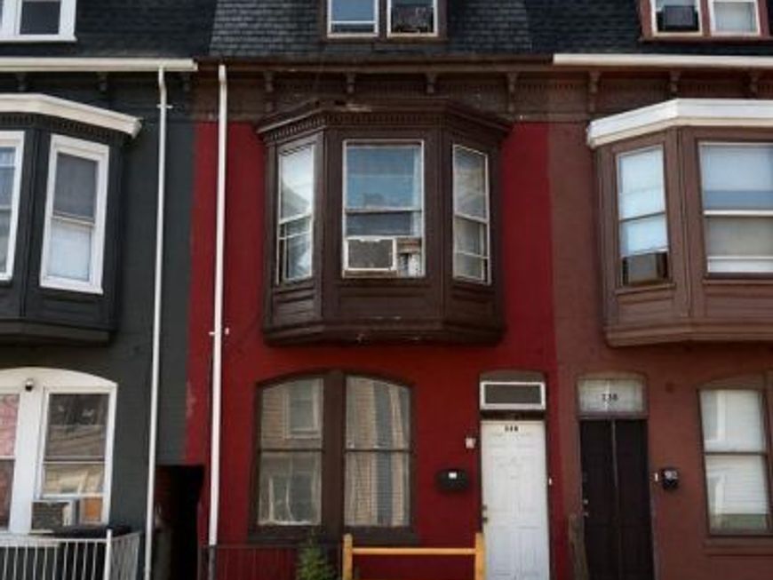 240 E Poplar Street, York, PA 17403 Main Photo