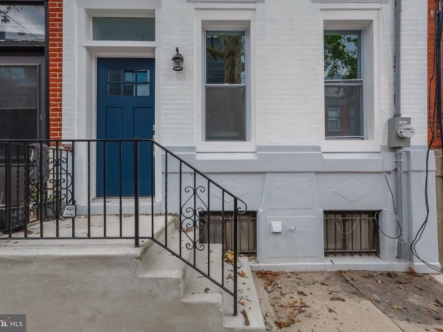 1819 S 16th Street S, Philadelphia, PA 19145 Main Photo