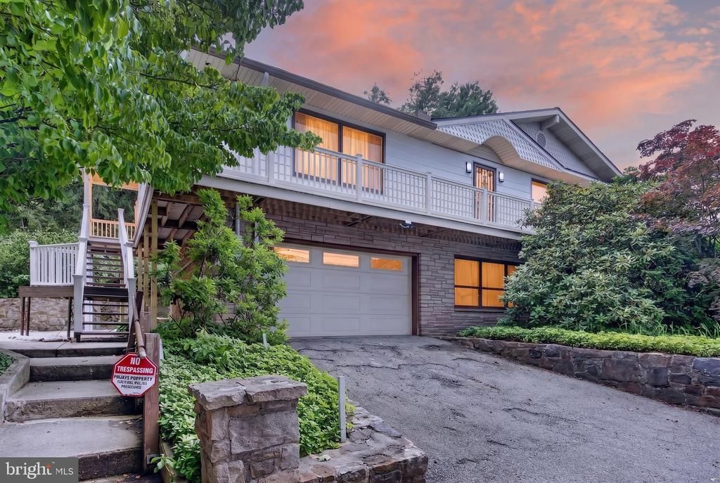 34 W WATER STREET , LANSFORD, PA 18232