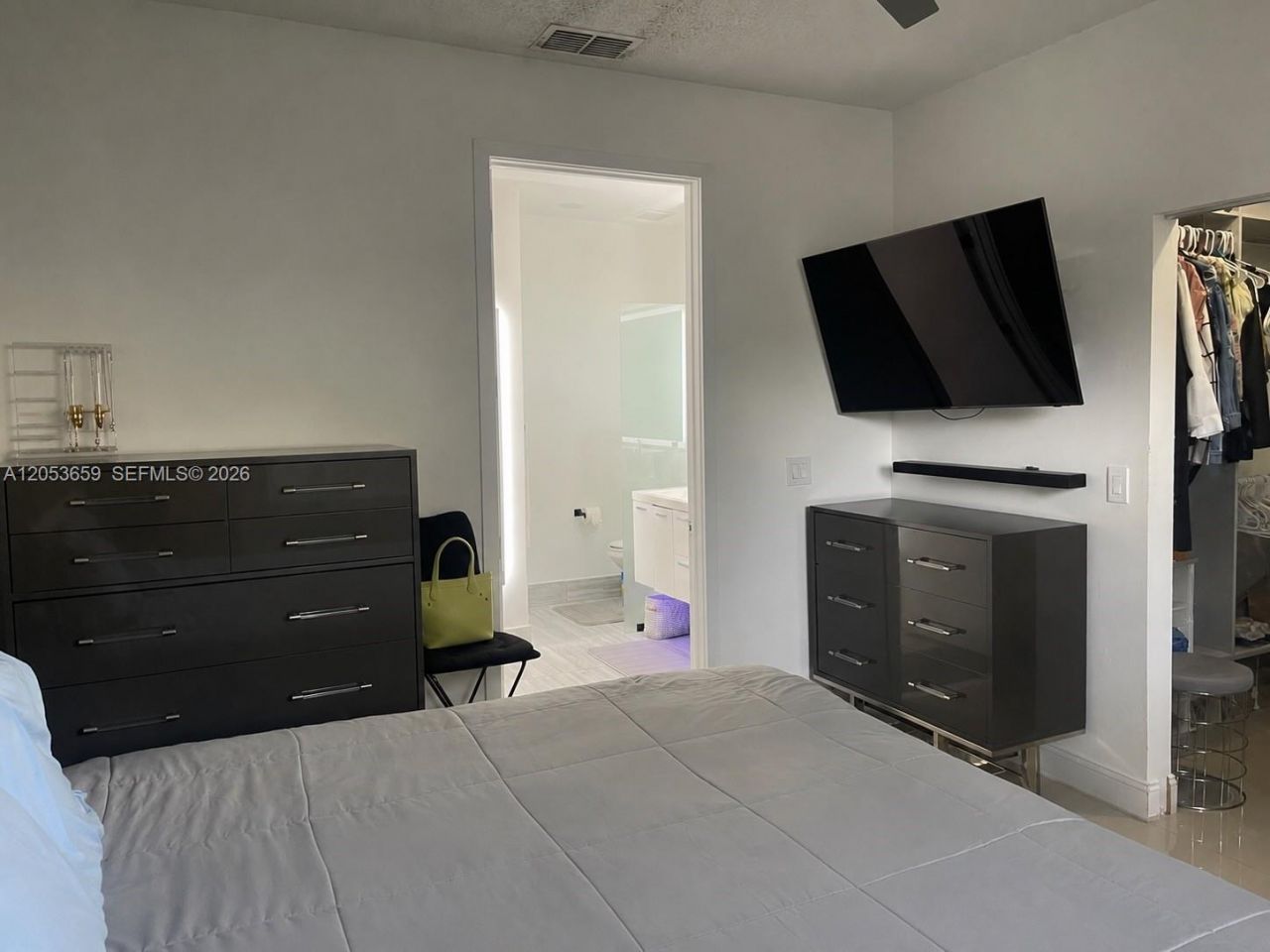 1040 SW 85th Ter, Pembroke Pines, FL 33025 Photo