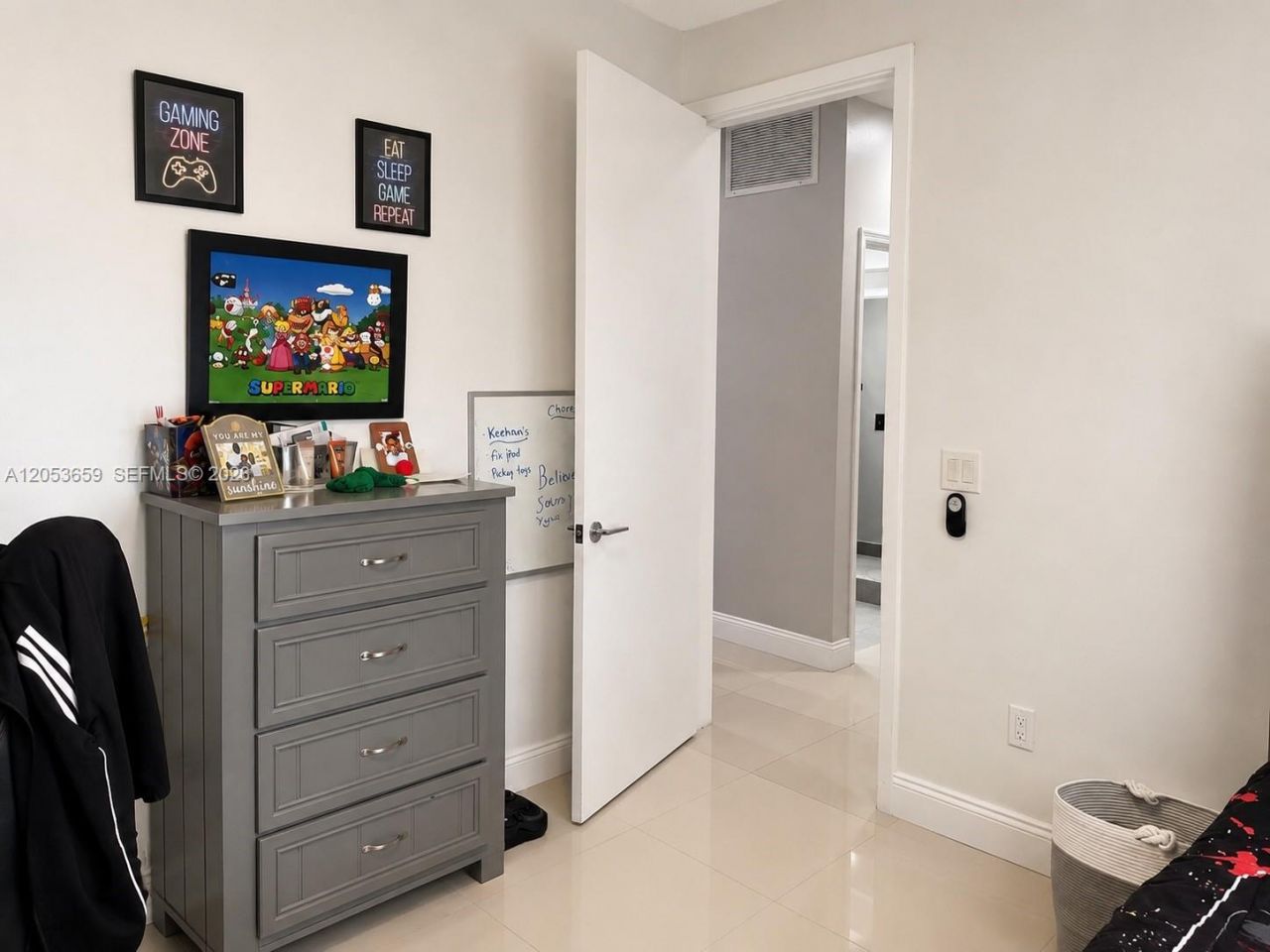 1040 SW 85th Ter, Pembroke Pines, FL 33025 Photo