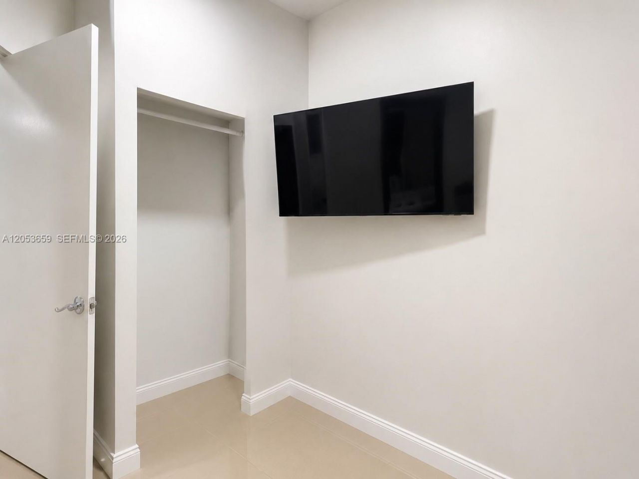 1040 SW 85th Ter, Pembroke Pines, FL 33025 Photo