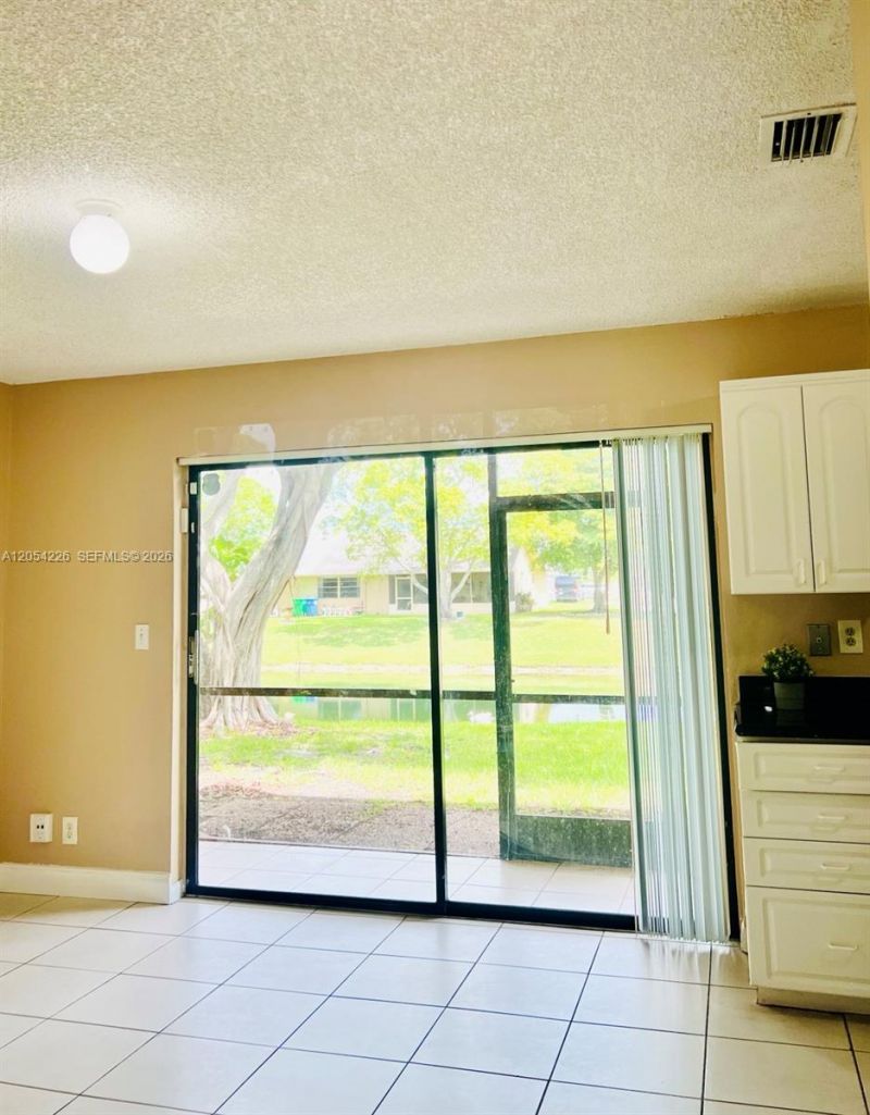 4613 NW 91st Ave , Sunrise, FL 33351 Photo