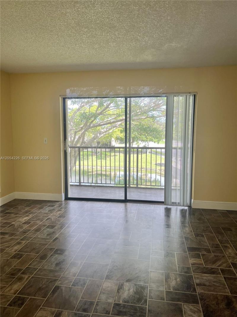 4613 NW 91st Ave, Sunrise, FL 33351 Photo