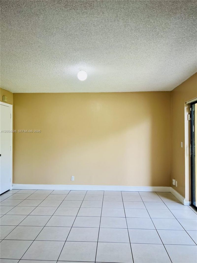 4613 NW 91st Ave, Sunrise, FL 33351 Photo