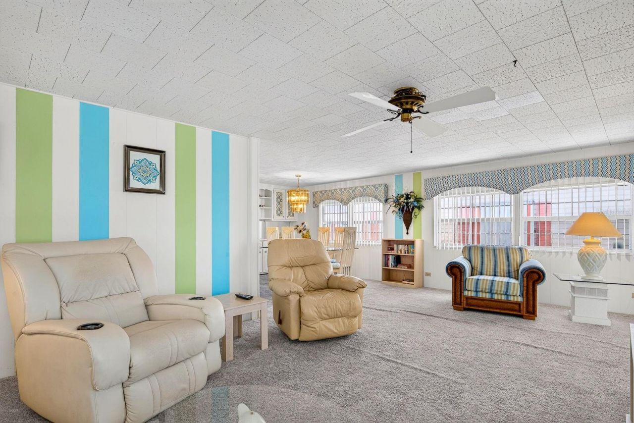 37 Caballo Way , Bradenton, FL 34209 Photo