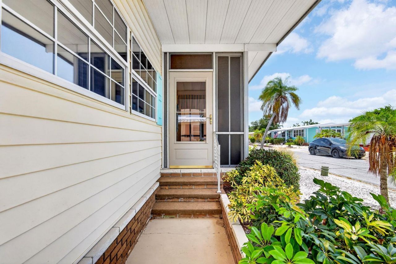 37 Caballo Way , Bradenton, FL 34209 Photo