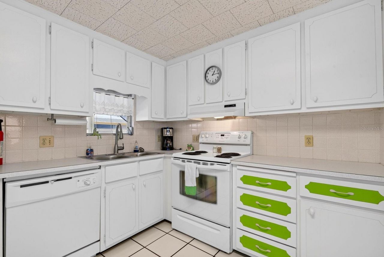 37 Caballo Way , Bradenton, FL 34209 Photo