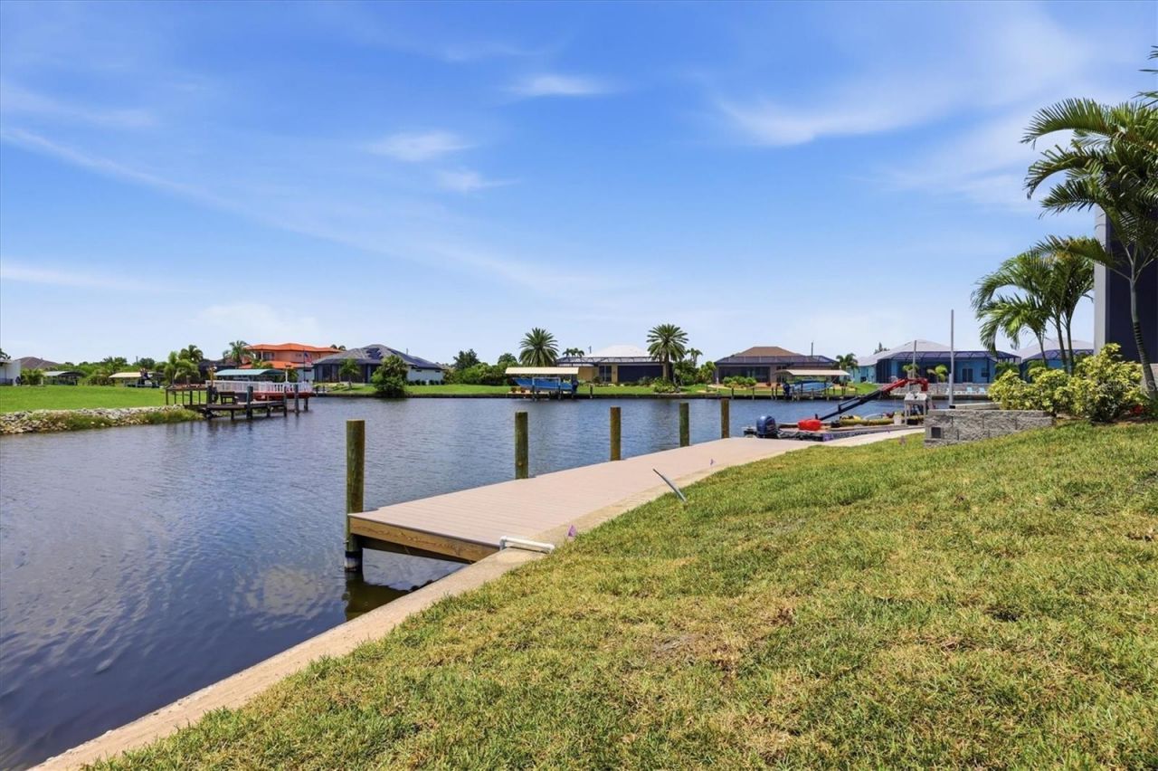 9232 Arrid Circle, Port Charlotte, FL 33981 Photo