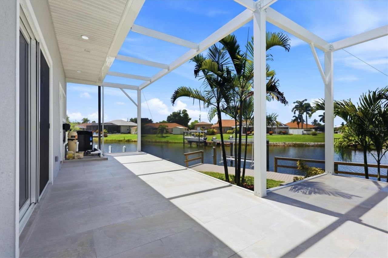 9232 Arrid Circle, Port Charlotte, FL 33981 Photo