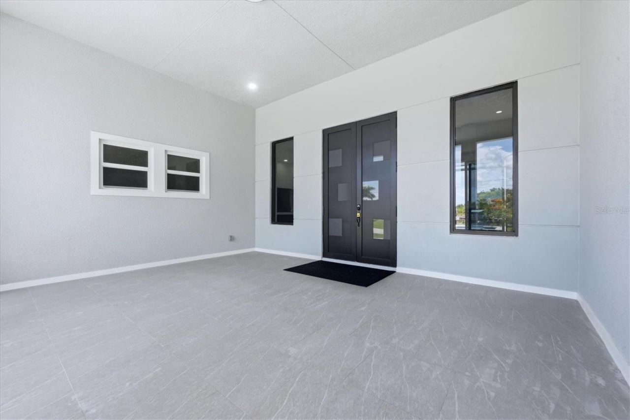 9232 Arrid Circle, Port Charlotte, FL 33981 Photo